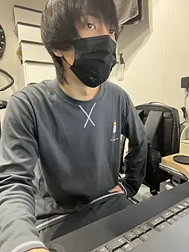 Snapshot of mikan_kun_st chatting on October 28, 2025, 12:44 am mikan kun st online show from October 28, 2025, 12:44 am