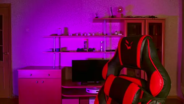 jeffreyue online show from November 14, 2025, 1:15 pm