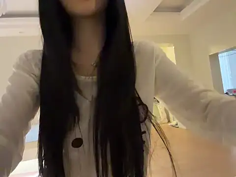 xiaowan x online show from December 4, 2025, 7:29 am