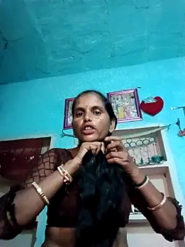 Mohni cute online show from October 6, 2025, 2:24 am