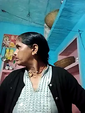 Mohni cute online show from December 2, 2025, 1:50 am