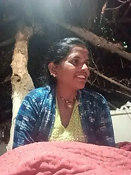 Mohni cute online show from December 14, 2025, 1:34 am