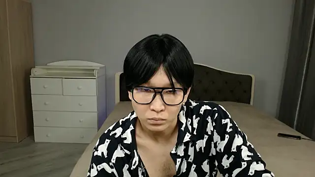 KaiChicken online show from January 14, 2026, 4:27 am