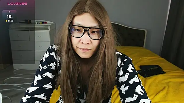 Snapshot of KaiChicken chatting on April 20, 2026, 11:13 am KaiChicken online show from April 20, 2026, 11:13 am