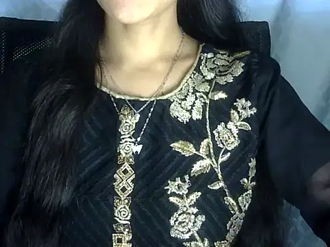 Snapshot of Shazi_1 chatting on July 18, 2026, 11:08 am Shazi 1 online show from July 18, 2026, 11:08 am