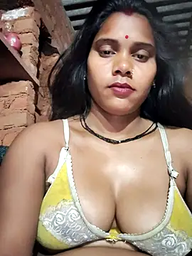 Katrina kaif143 online show from March 28, 2026, 10:44 pm