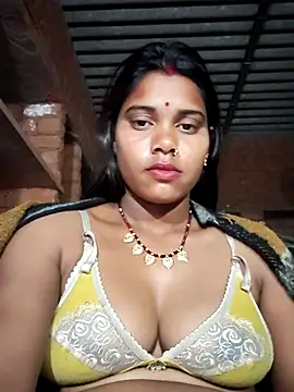 Katrina kaif143 online show from February 20, 2026, 10:12 pm