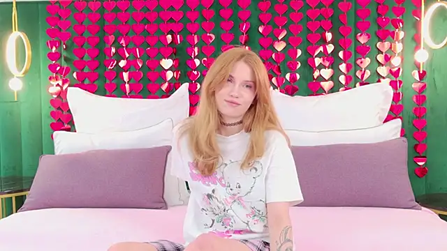 MelissaLiss online show from February 10, 2026, 3:11 pm