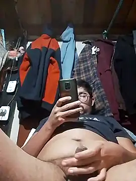 Snapshot of RAJV_ chatting on October 3, 2025, 11:06 pm RAJV online show from October 3, 2025, 11:06 pm