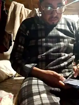 Snapshot of RAJV_ chatting on January 6, 2026, 12:42 pm RAJV online show from January 6, 2026, 12:42 pm