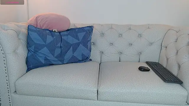 dalila alii online show from March 31, 2026, 8:55 pm