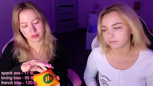 Snapshot of stefany_and_bettany chatting on October 30, 2025, 7:55 pm stefany and bettany online show from October 30, 2025, 7:55 pm