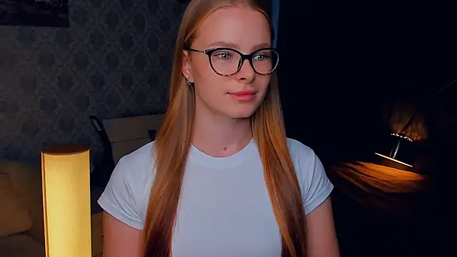 LibbyVenzeio online show from October 7, 2025, 7:09 am