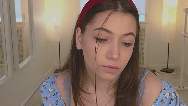 slow flower online show from March 8, 2026, 12:19 pm