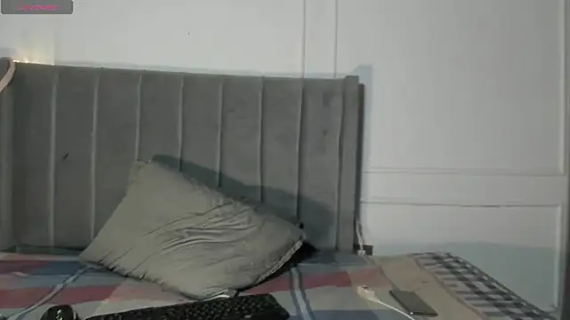 luxuryheaven 8 online show from February 24, 2026, 8:31 pm