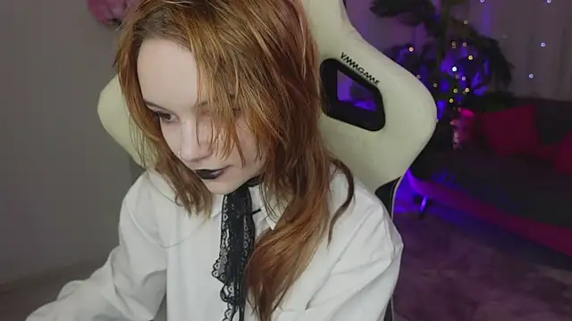 Staymonica online show from February 4, 2026, 1:06 pm