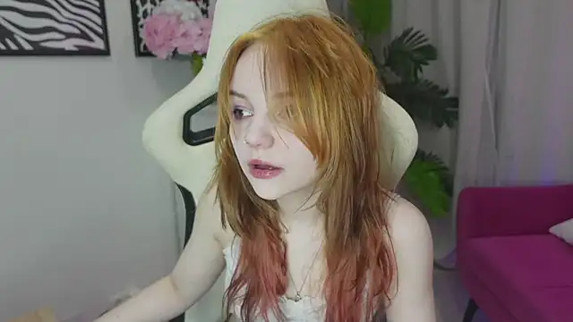 Staymonica online show from February 25, 2026, 12:49 pm