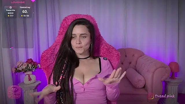 DreadPink online show from May 9, 2026, 12:58 am