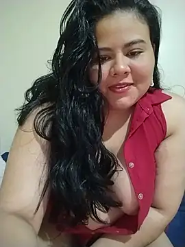 Snapshot of Tania_cruz_ chatting on July 12, 2026, 8:20 pm Tania cruz online show from July 12, 2026, 8:20 pm