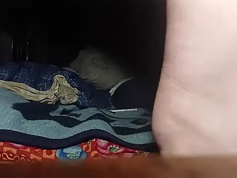 Snapshot of macKnd chatting on October 29, 2025, 5:56 pm macKnd online show from October 29, 2025, 5:56 pm