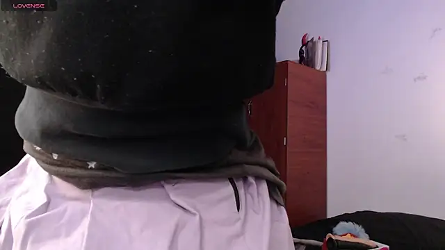 Snapshot of Alessandra_Shayk666 chatting on November 27, 2025, 12:11 am Alessandra Shayk666 online show from November 27, 2025, 12:11 am