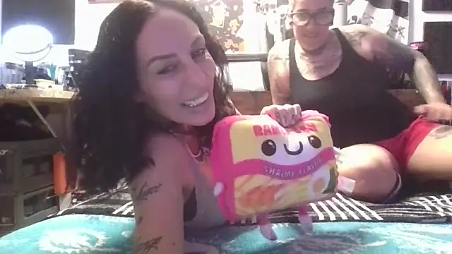 Snapshot of inkdhollow1 chatting on November 20, 2025, 3:40 am inkdhollow1 online show from November 20, 2025, 3:40 am