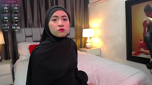 Neesha   online show from October 6, 2025, 8:53 pm