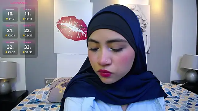 Neesha   online show from November 12, 2025, 7:40 pm