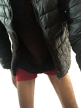 Snapshot of DotadoMagrin chatting on September 30, 2025, 5:19 pm DotadoMagrin online show from September 30, 2025, 5:19 pm