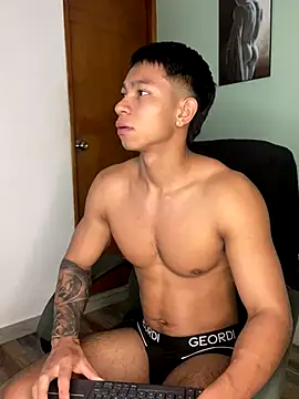 Snapshot of jackson_cruz chatting on November 19, 2025, 7:52 am jackson cruz online show from November 19, 2025, 7:52 am