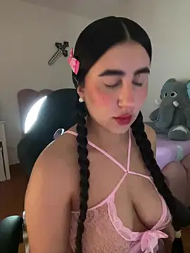 Snapshot of Miichii chatting on February 24, 2026, 1:06 am Miichii online show from February 24, 2026, 1:06 am