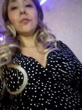 Emma DollHouse online show from October 3, 2025, 1:53 am