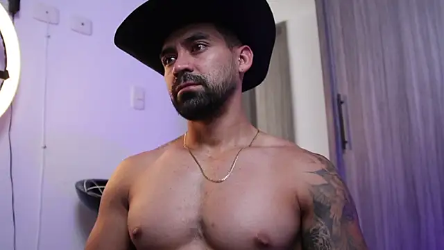 Snapshot of SOY_MIKE chatting on December 18, 2025, 12:53 pm SOY MIKE online show from December 18, 2025, 12:53 pm