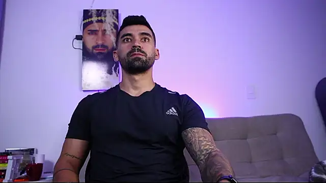 Snapshot of SOY_MIKE chatting on February 27, 2026, 12:22 am SOY MIKE online show from February 27, 2026, 12:22 am