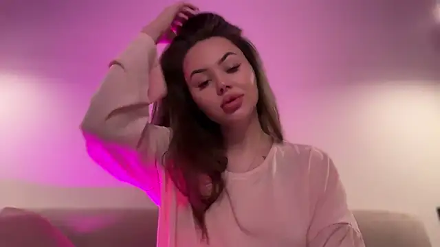 Snapshot of AlmaryKim chatting on October 8, 2025, 7:47 pm AlmaryKim online show from October 8, 2025, 7:47 pm