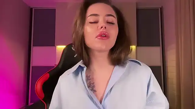 Snapshot of AlmaryKim chatting on January 28, 2025, 9:08 pm AlmaryKim online show from January 28, 2025, 9:08 pm