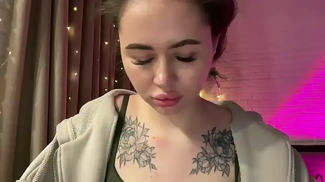 Snapshot of AlmaryKim chatting on January 31, 2025, 12:39 am AlmaryKim online show from January 31, 2025, 12:39 am