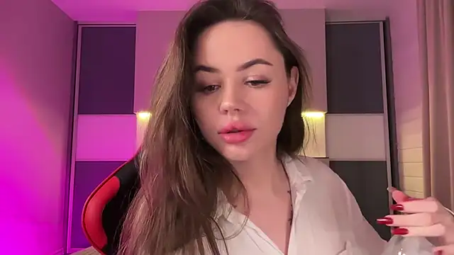 Snapshot of AlmaryKim chatting on February 3, 2025, 3:59 pm AlmaryKim online show from February 3, 2025, 3:59 pm