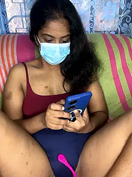 Snapshot of SukiyamaAsia chatting on January 15, 2026, 6:28 am SukiyamaAsia online show from January 15, 2026, 6:28 am