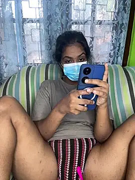 Snapshot of SukiyamaAsia chatting on February 24, 2026, 7:31 am SukiyamaAsia online show from February 24, 2026, 7:31 am