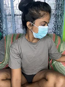 Snapshot of SukiyamaAsia chatting on February 4, 2026, 5:46 am SukiyamaAsia online show from February 4, 2026, 5:46 am