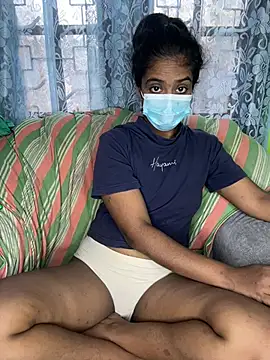 Snapshot of SukiyamaAsia chatting on February 3, 2026, 7:13 am SukiyamaAsia online show from February 3, 2026, 7:13 am