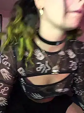 CherryHeart69 online show from October 31, 2025, 3:36 am