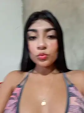 Snapshot of Sweed-virgin-pussy chatting on February 5, 2026, 8:15 pm Sweed-virgin-pussy online show from February 5, 2026, 8:15 pm