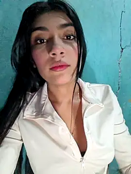 Snapshot of Sweed-virgin-pussy chatting on May 14, 2026, 1:24 am Sweed-virgin-pussy online show from May 14, 2026, 1:24 am