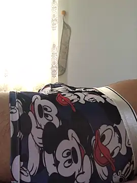 khonglongvong86 online show from December 17, 2025, 6:07 am