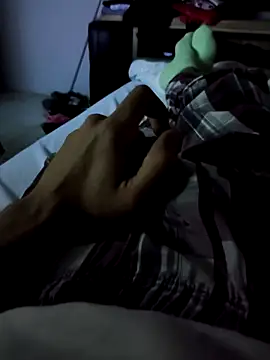 tumiembrofav online show from September 30, 2025, 5:13 am