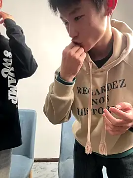 Cate-boy online show from November 12, 2025, 10:19 am