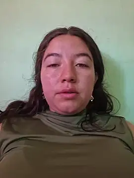 annyaparis online show from November 27, 2025, 2:17 pm