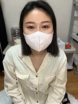 Snapshot of mia2_jp chatting on April 18, 2026, 10:21 pm mia2 jp online show from April 18, 2026, 10:21 pm